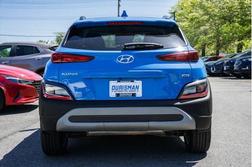 2022 Hyundai KONA SEL