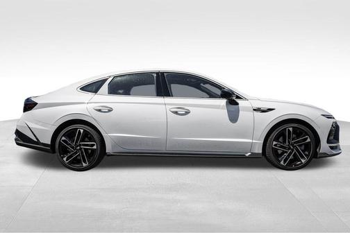 2025 Hyundai SONATA N Line