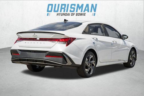 2025 Hyundai ELANTRA Sport