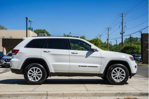 2022 Jeep Grand Cherokee Laredo