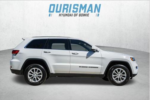 2022 Jeep Grand Cherokee Laredo
