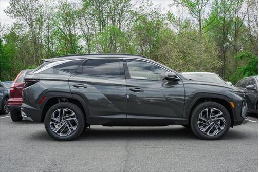 2025 Hyundai TUCSON Hybrid Limited