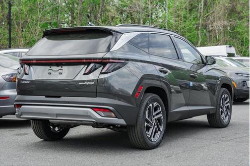 2025 Hyundai TUCSON Hybrid Limited