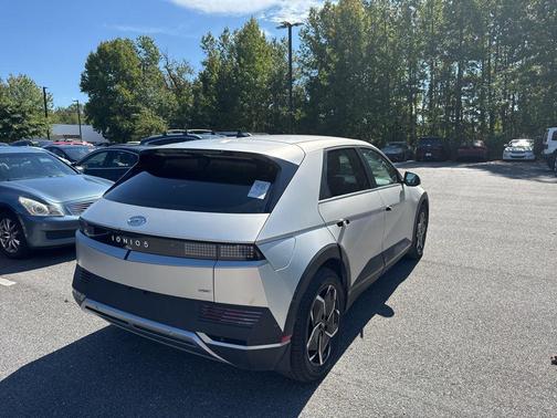 2023 Hyundai IONIQ 5 SEL