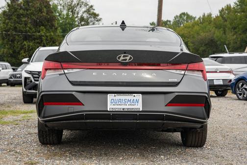 2025 Hyundai ELANTRA HEV Limited