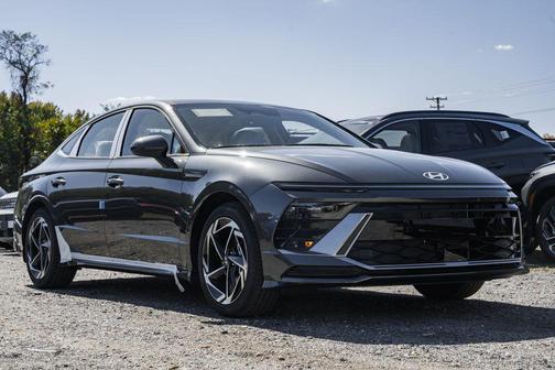 2026 Hyundai SONATA SEL
