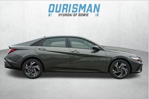 2025 Hyundai ELANTRA Sport