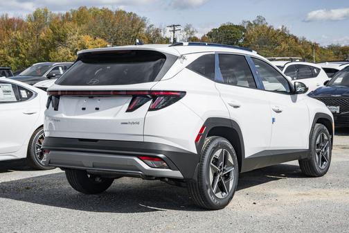 2026 Hyundai TUCSON Hybrid SEL Convenience