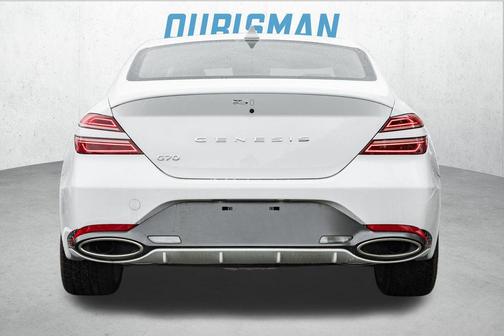 2025 Genesis G70 2.5T RWD