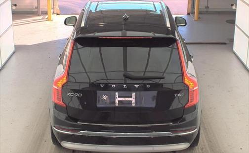 2022 Volvo XC90 T6 Inscription