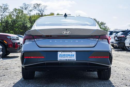 2025 Hyundai ELANTRA HEV Limited