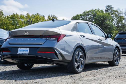 2025 Hyundai ELANTRA HEV Limited