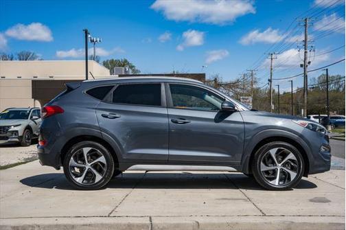 2017 Hyundai TUCSON Sport