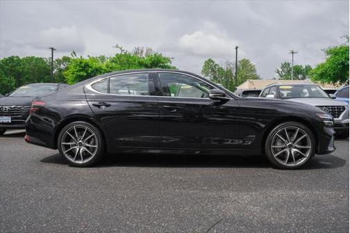 2024 Genesis G70 2.5T AWD