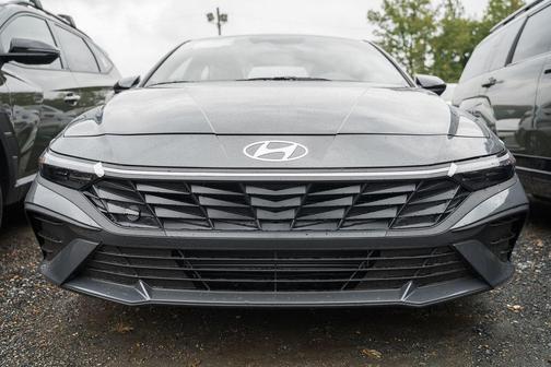 2025 Hyundai ELANTRA Sport
