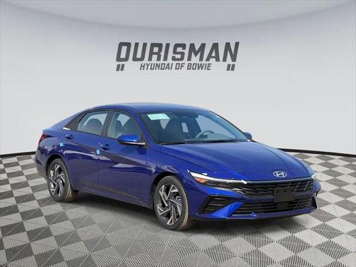 2025 Hyundai ELANTRA SEL