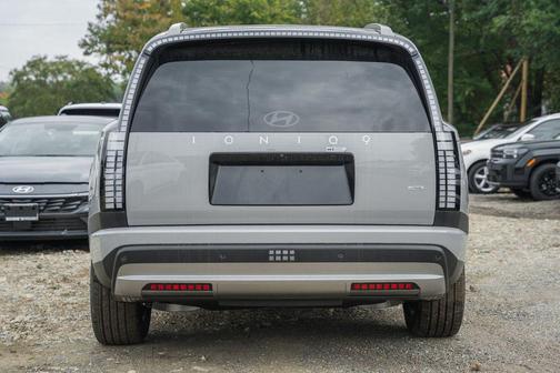 2026 Hyundai IONIQ 9 SE