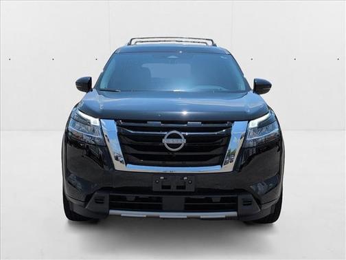 2024 Nissan Pathfinder Platinum FWD