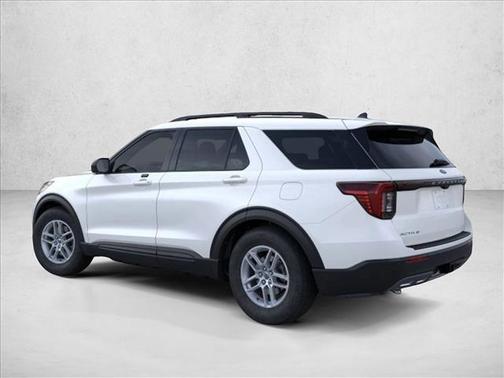 Star White Metallic Tri-Coat 2026 Ford Explorer Active