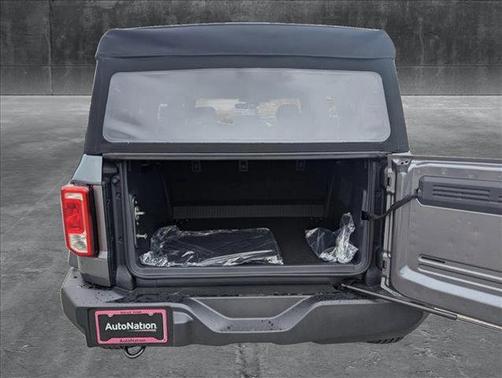2025 Ford Bronco Base 4 Door 4x4
