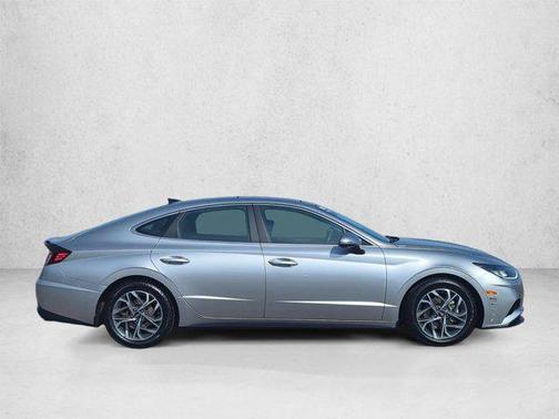 Shimmering Silver Pearl 2021 Hyundai SONATA SEL