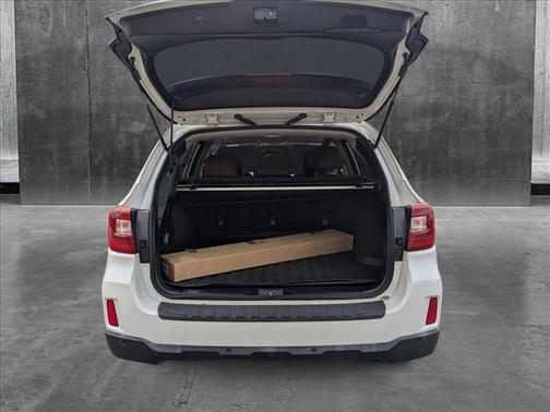 2017 Subaru Outback 2.5i Touring
