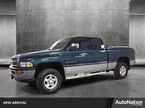 2002 Dodge Ram 1500 ST Quad Cab