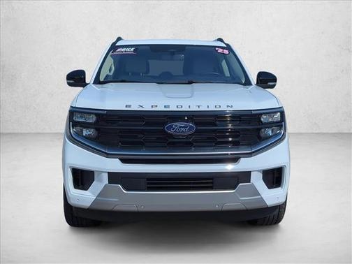 Oxford White 2025 Ford Expedition Max Platinum