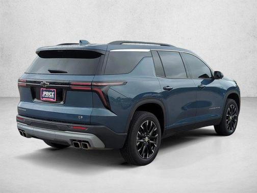 Lakeshore Blue Metallic 2026 Chevrolet Traverse LT
