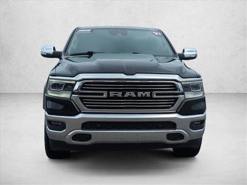 Diamond Black Crystal Pearlcoat 2021 RAM 1500 Laramie