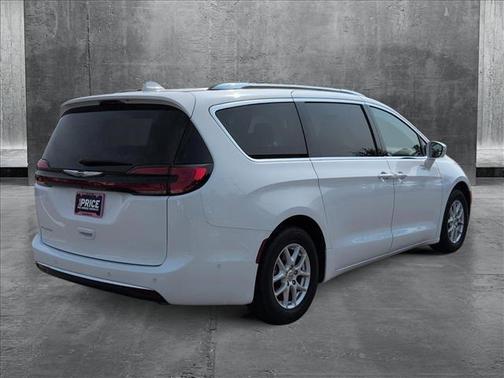 2021 Chrysler Pacifica Touring L