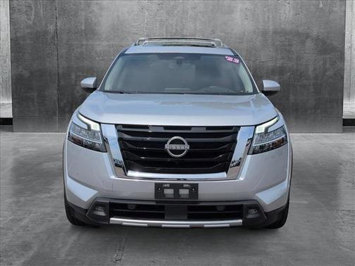 2023 Nissan Pathfinder Platinum 4WD