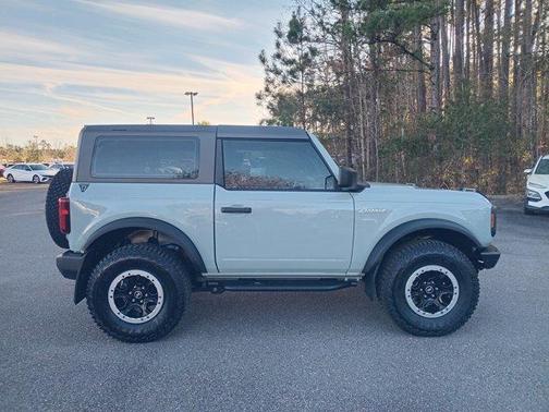 Cactus Gray 2023 Ford Bronco Base 2 Door Advanced 4x4