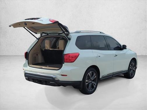 Pearl White 2017 Nissan Pathfinder Platinum