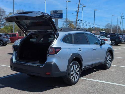 Ice Silver Metallic 2024 Subaru Outback Premium