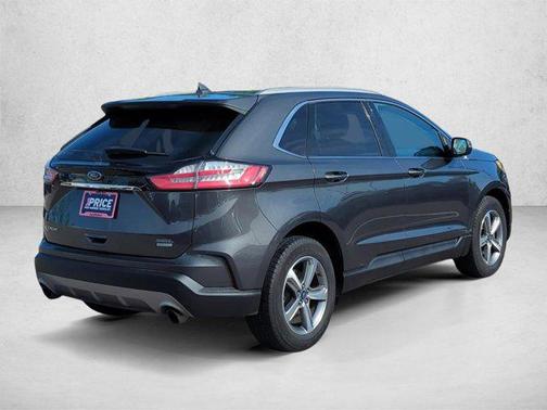 Magnetic Metallic 2019 Ford Edge SEL