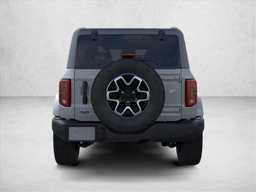 Avalanche Gray 2026 Ford Bronco Outer Banks