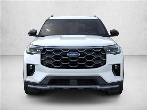 Star White Metallic Tri-Coat 2026 Ford Explorer Platinum