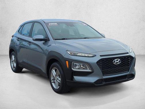 Sonic Silver 2021 Hyundai KONA SE