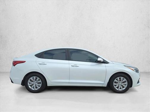 2021 Hyundai Accent SE
