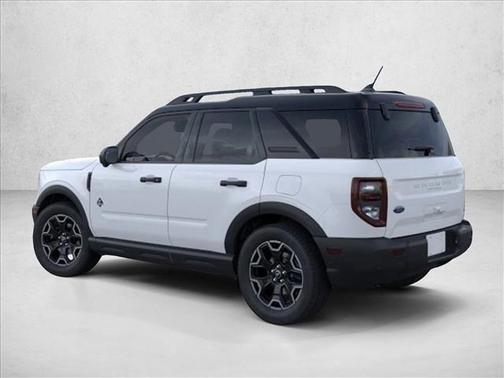 Oxford White 2026 Ford Bronco Sport Outer Banks