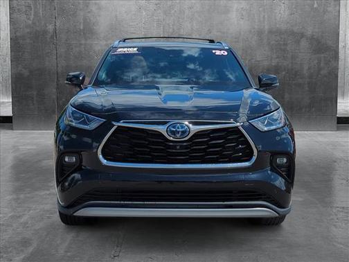 2020 Toyota Highlander Hybrid Platinum