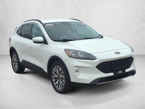 2022 Ford Escape Titanium