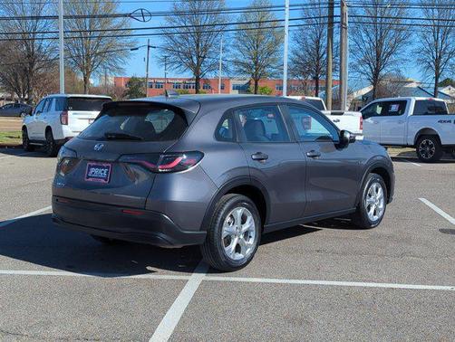 Silver/Gray 2025 Honda HR-V LX