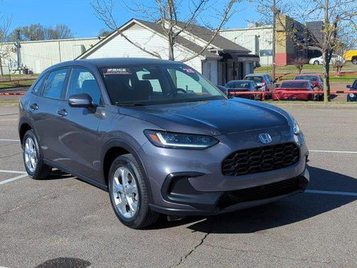 Silver/Gray 2025 Honda HR-V LX