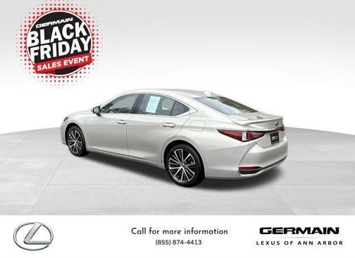 2024 Lexus ES 300h Base