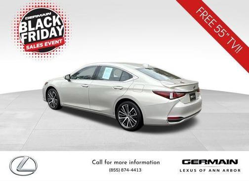 2024 Lexus ES 300h Base