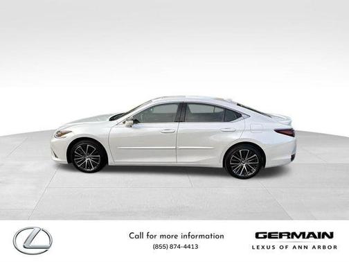 2023 Lexus ES 250 Base