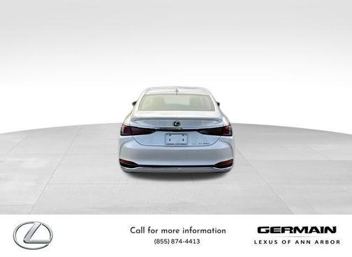 2023 Lexus ES 250 Base