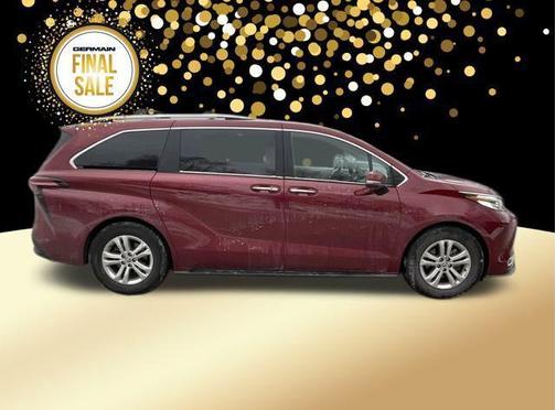 2022 Toyota Sienna Platinum